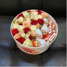 Flowerbox с розами и киндерами
