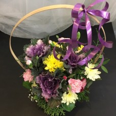 Садовая корзинка с капустой