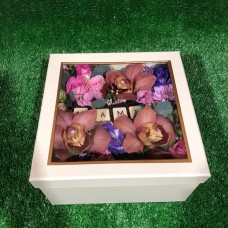 Flowerbox с орхидеями для Мамы